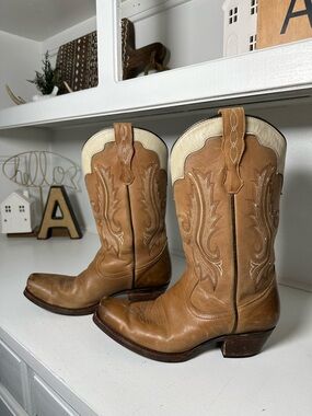 Idyllwind Womens 9.5 Western Boots Tan Cream Leather Cowboy Boots Two Tone